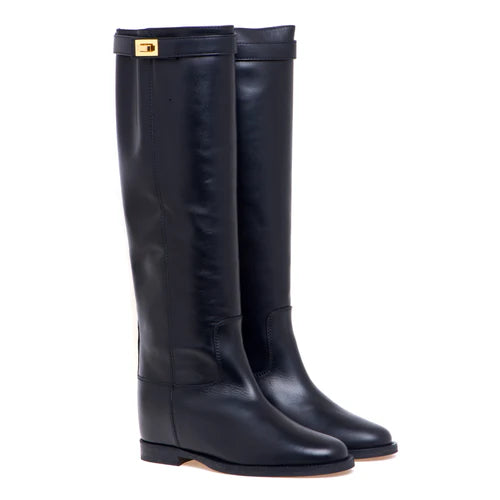 Stivale alto cinturino