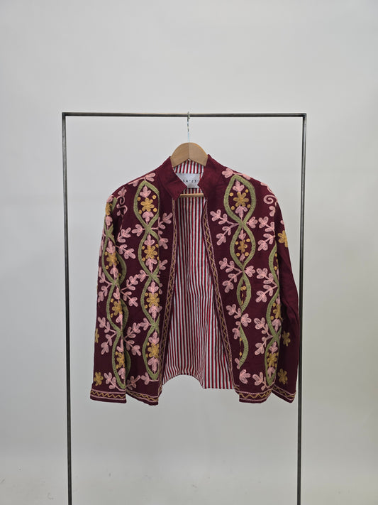 Suzani in cotone ricamato