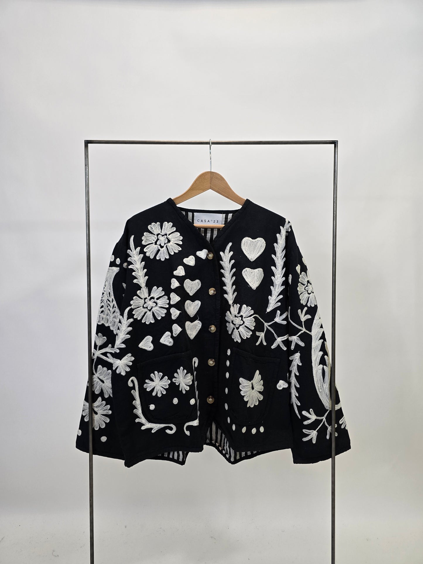 Suzani in cotone ricamato