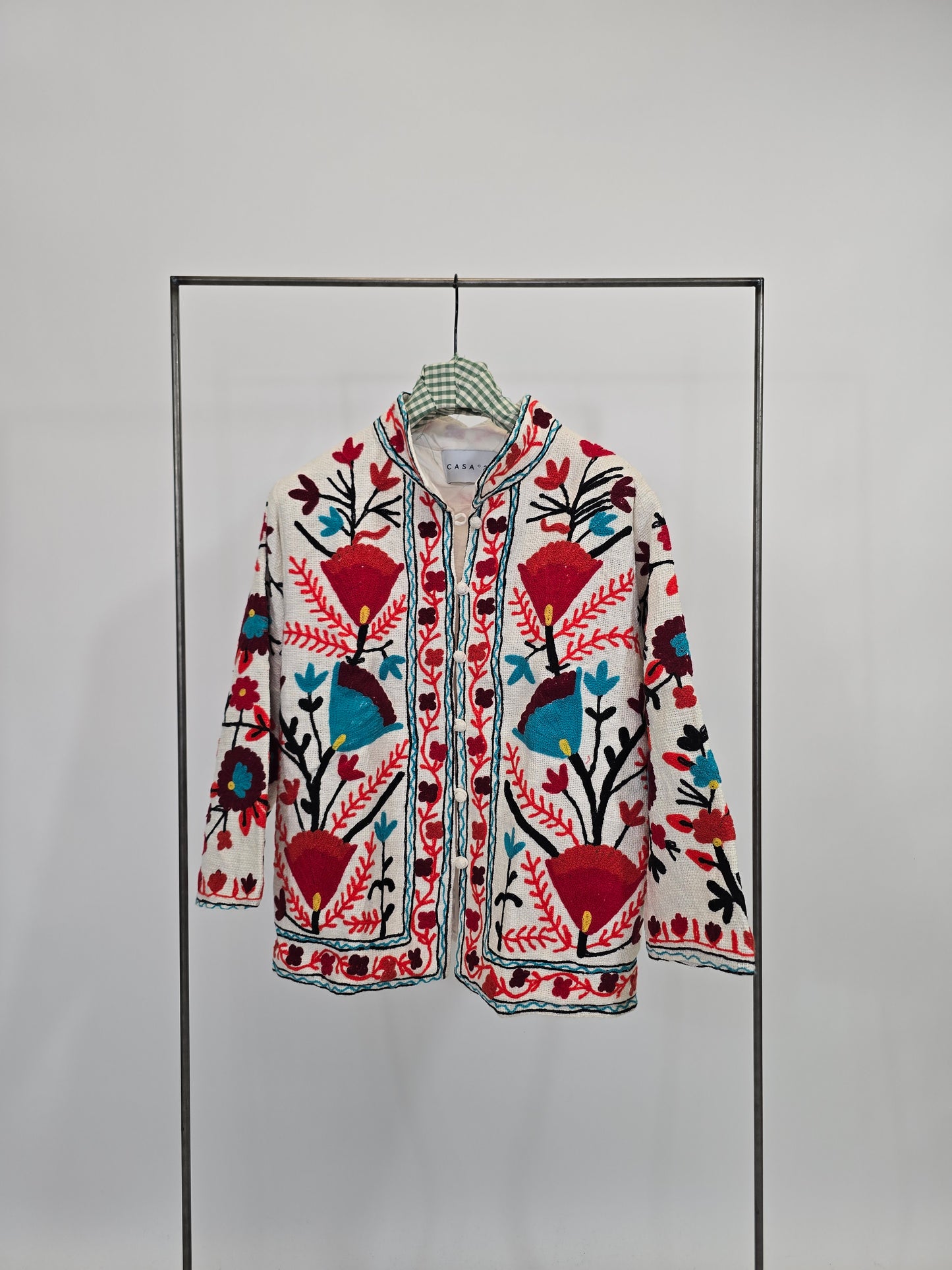 Suzani in cotone ricamato