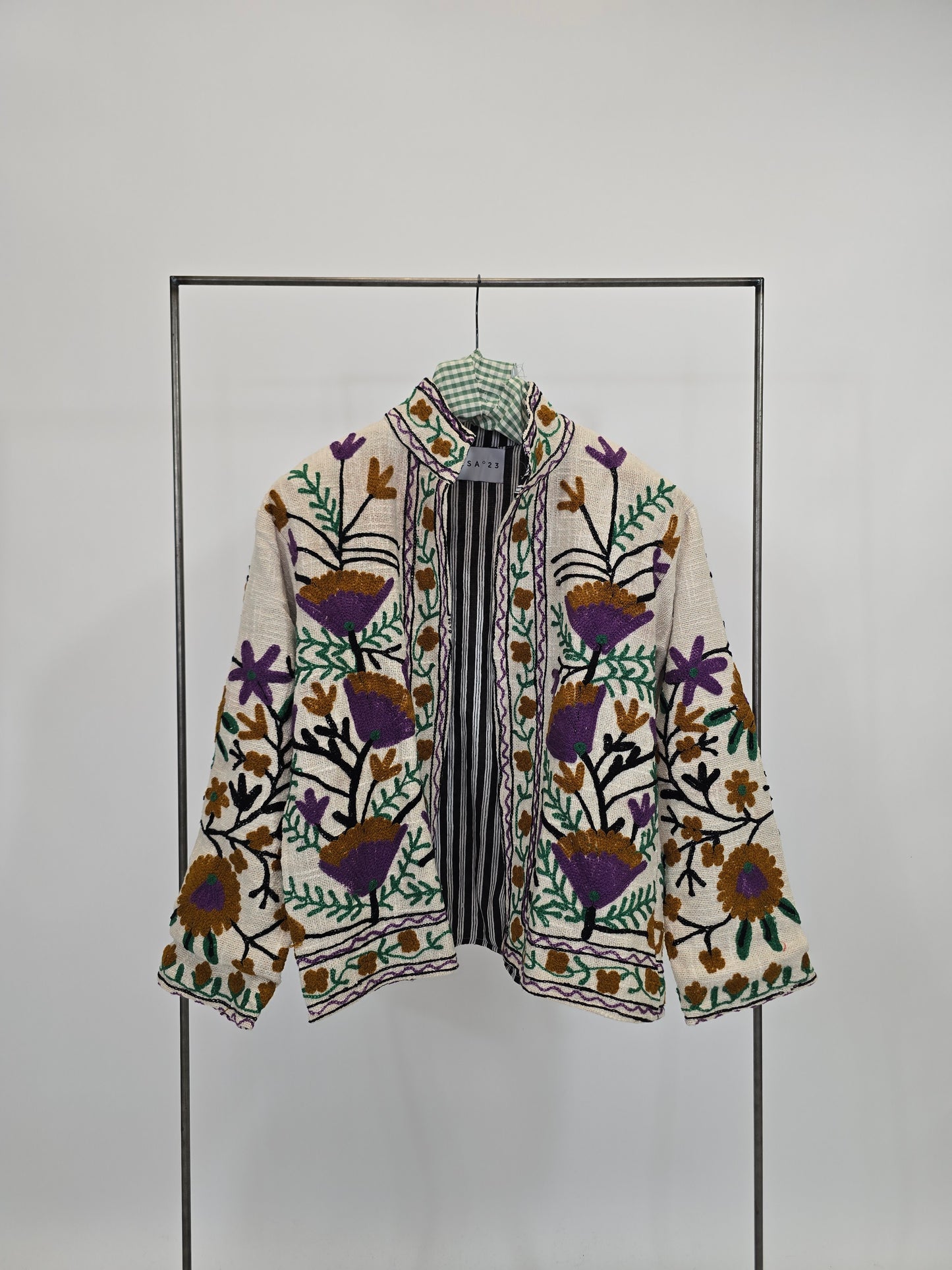Suzani in cotone ricamato