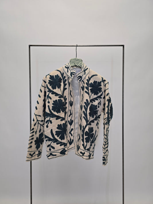 Suzani in cotone ricamato