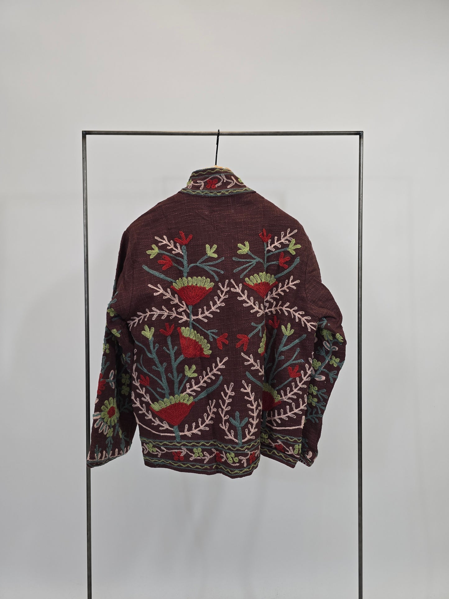 Suzani in cotone ricamato