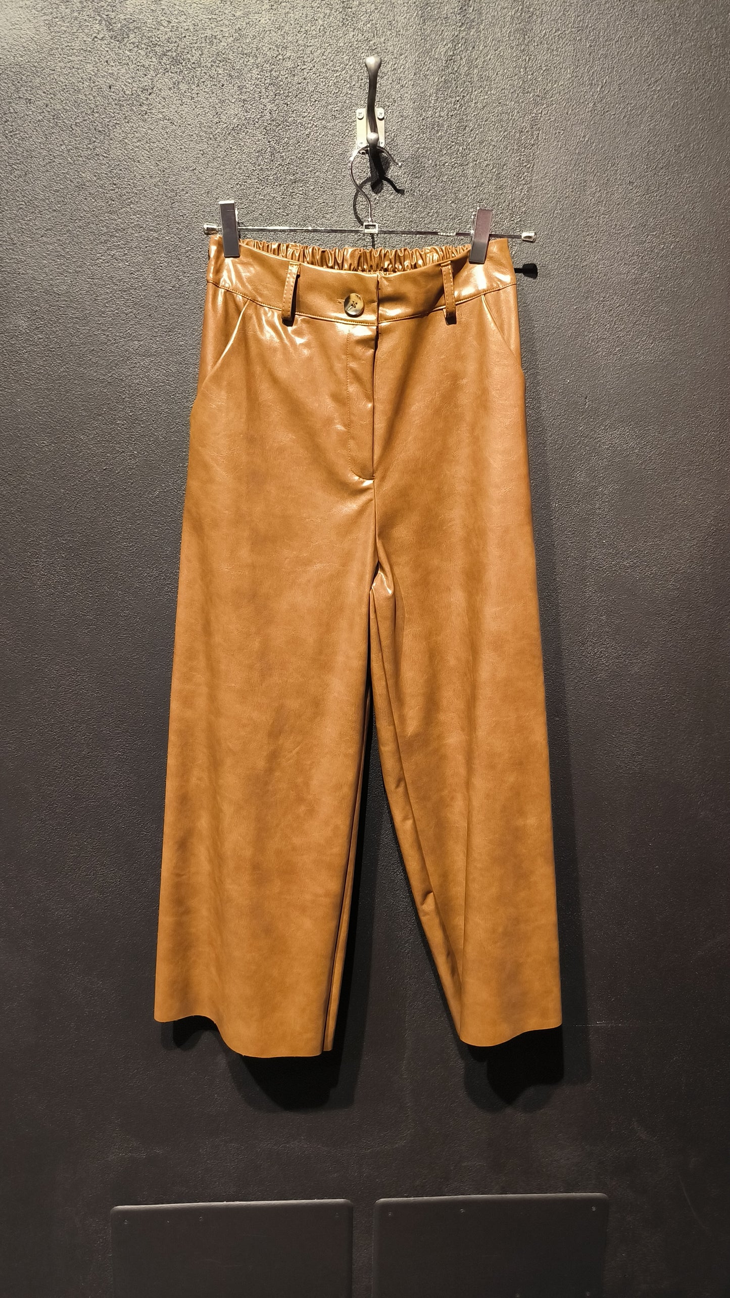 Pantalone ecopelle