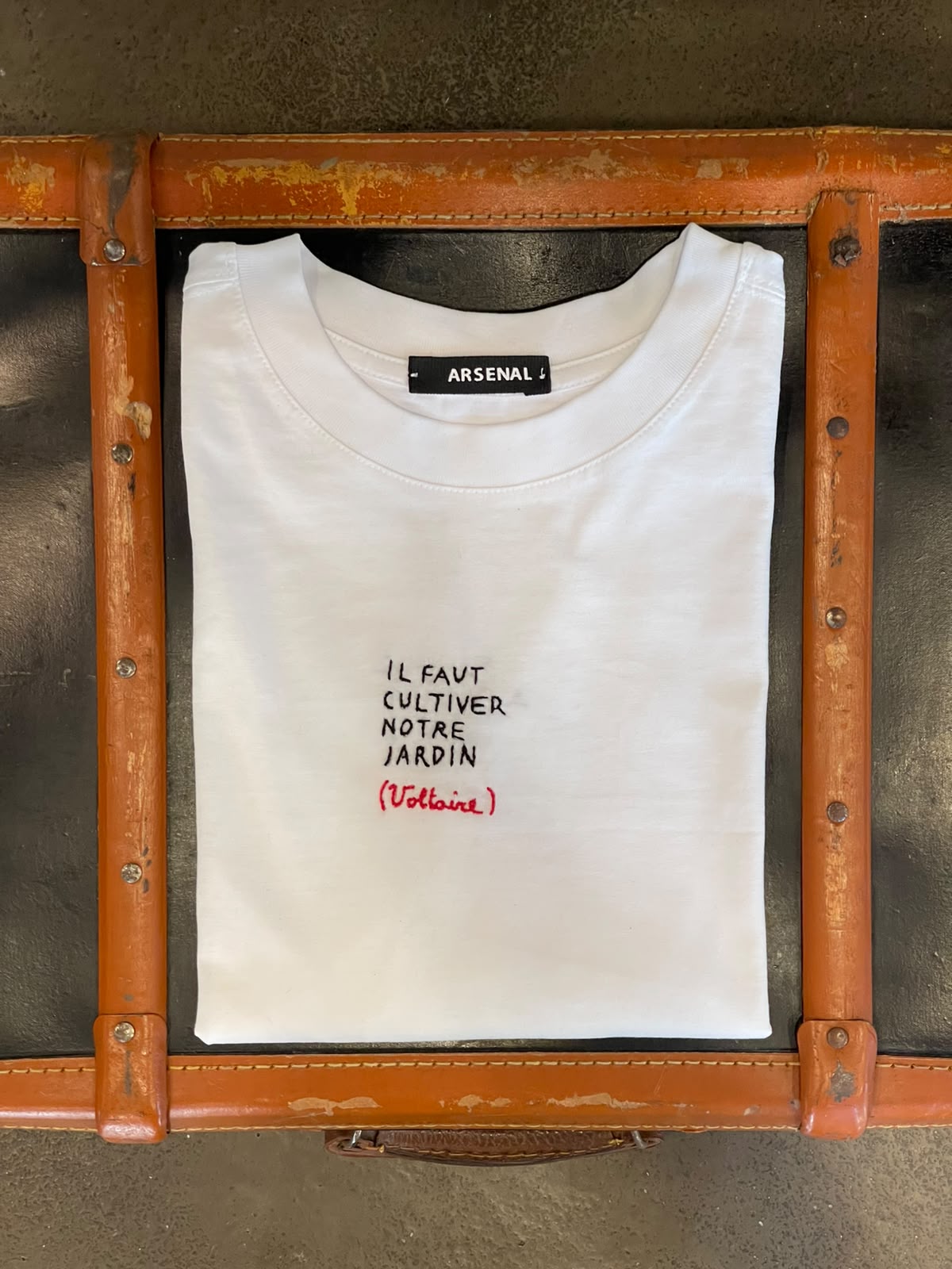 T-shirt BOXY " IL FAUT CULTIVER NOTRE JARDIN (Voltaire) "