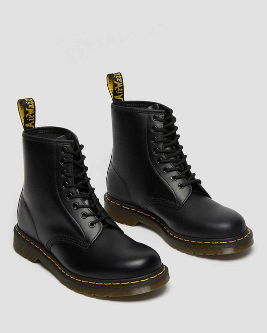 DR. MARTENS - STIVALE 8 FORI