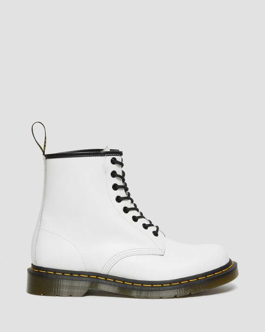 DR. MARTENS - STIVALE 8 FORI