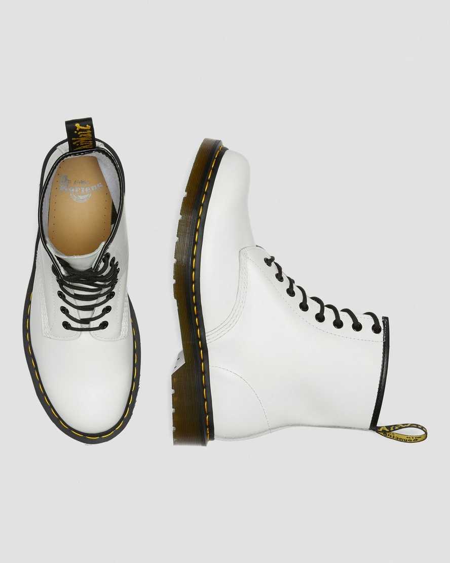 DR. MARTENS - STIVALE 8 FORI